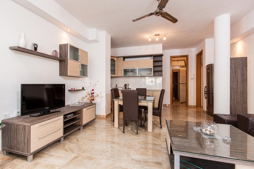 La Perla Apartments Sutivan Εξωτερικό φωτογραφία